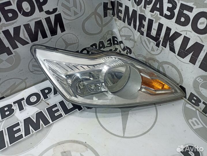 Фара правая Ford Focus 2 рестайлинг