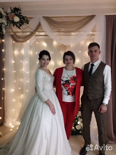 Ведущий-тамада