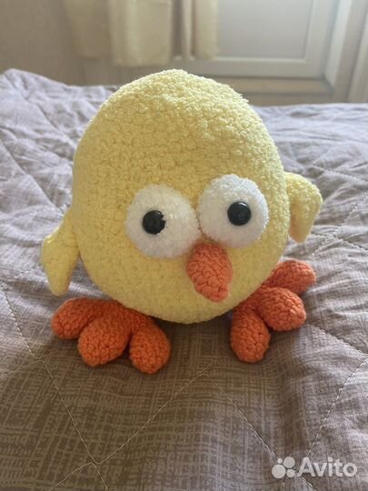 Вязаная игрушка Цыпленок пасхальный