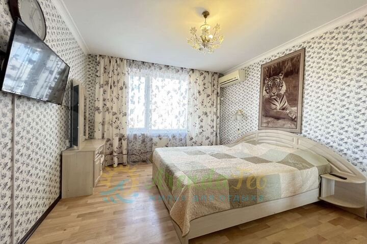 2-к. квартира, 75 м², 6/9 эт.