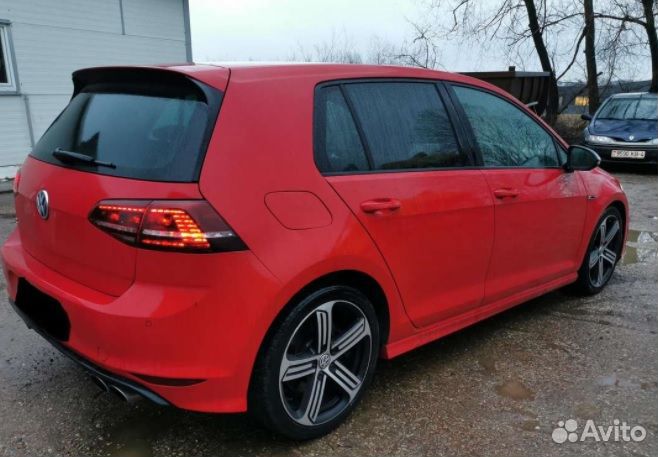 VW Golf 7 2016 г по запчастям