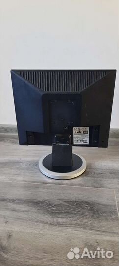 Монитор samsung 740n