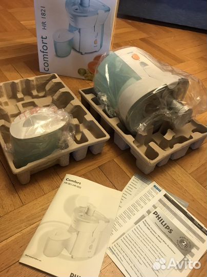 Соковыжималка Philips Comfort HR1821