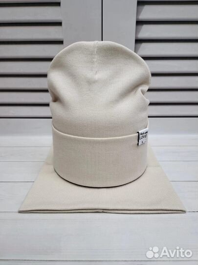 Комплект шапка и снуд