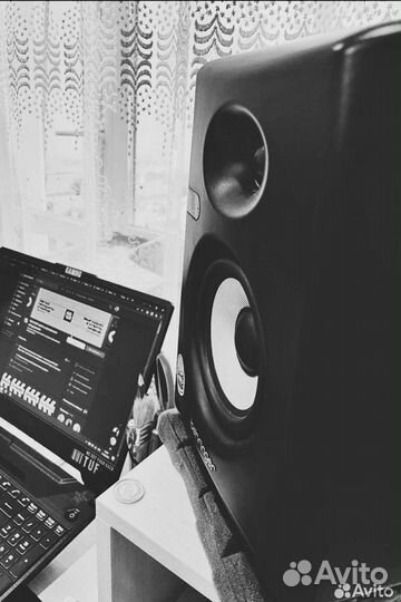 Студийные мониторы Behringer K5 колонки