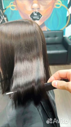 Окрашивание волос в Салоне