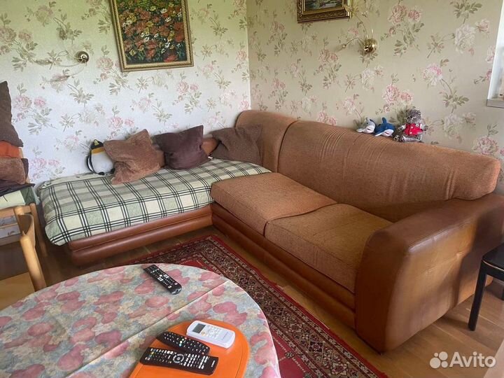 Перетяжка дивана кровати кресла