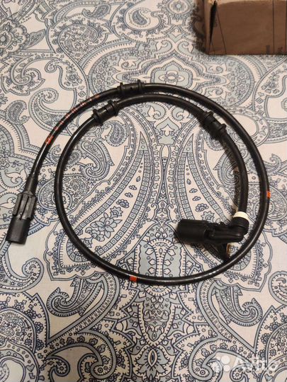 Датчик abs передний правый ML W 163