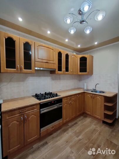 Кухонный гарнитур угловой б/у