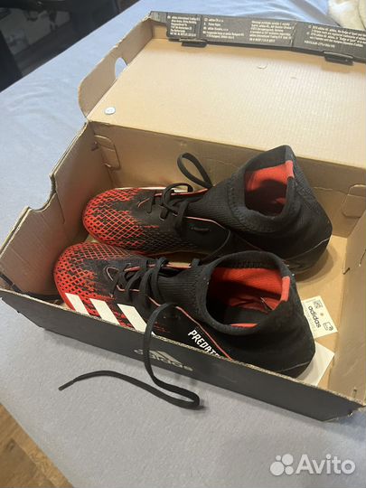 Бутсы adidas predator