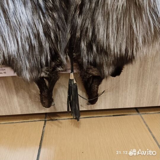 Меховой жилет из чернобурки