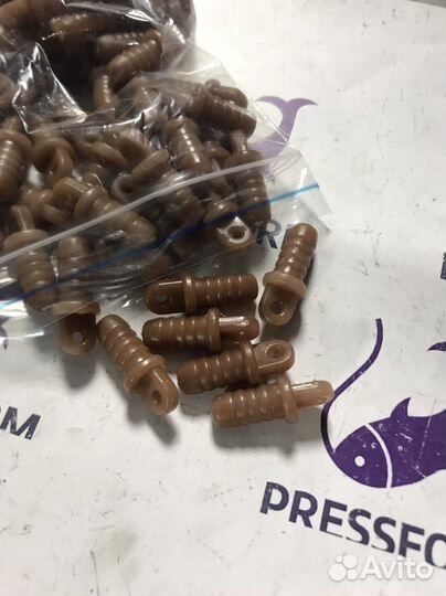 Пластиковая заглушка тирольской палочки