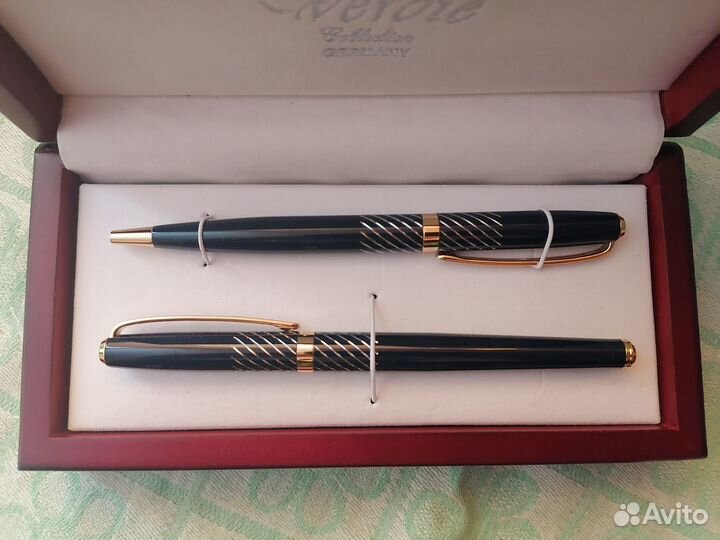 Подарочный набор ручек фирмы verdie