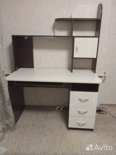 Письменный стол бу