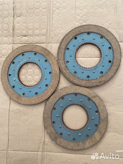 Продам запчасти судовые