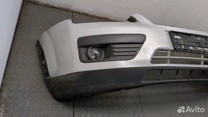 Бампер передний Ford Focus 2, 2005