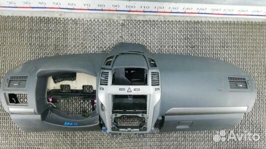 Панель приборов (торпедо) opel zafira B (LBE16IS01