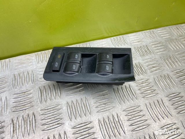 Блок кнопок эсп Audi A6 C5 avant 2.5TDI AKE 2000