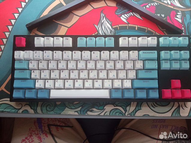 Red square keyrox tkl classic pro купить в Москве | Электроника | Авито