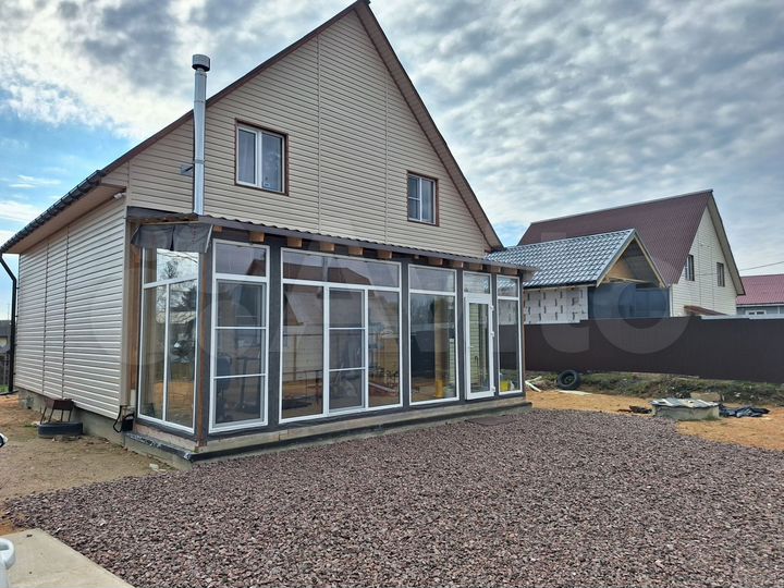 Дом 143,7 м² на участке 6 сот.