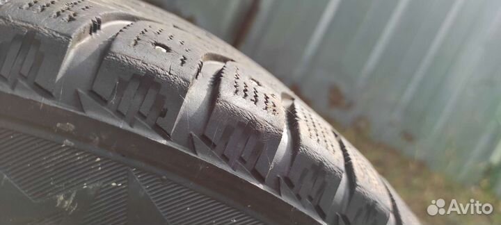 Bridgestone Ice Cruiser 7000 195/65 R15 91T