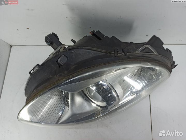 Фара правая Mercedes-Benz R-Class