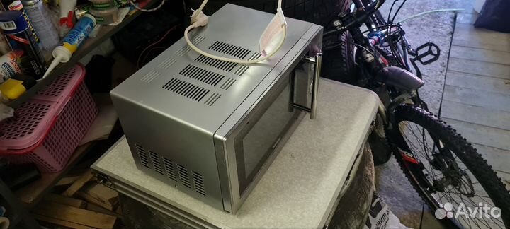 Микроволновая печь