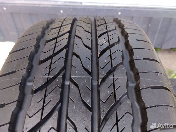 Toyo Open Country U/T 225/65 R17 102H