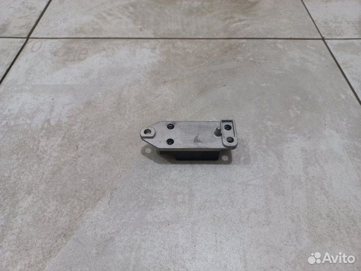 Датчик удара SRS Mercedes E430 S210 113.940 2001