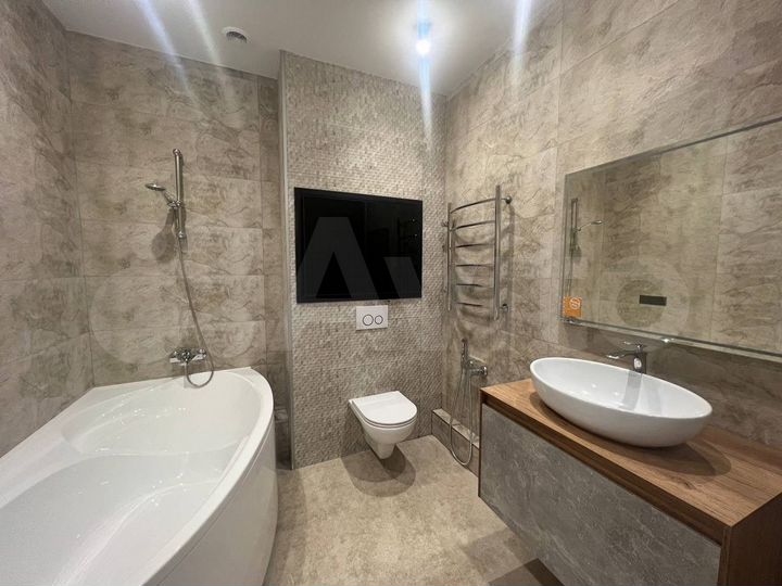 2-к. квартира, 55 м², 3/5 эт.