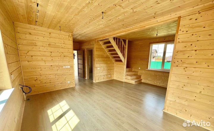 Бригада строителей