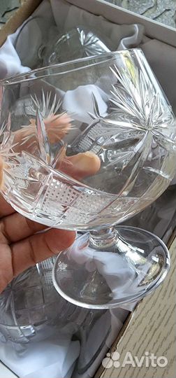 Хрустальные бокалы