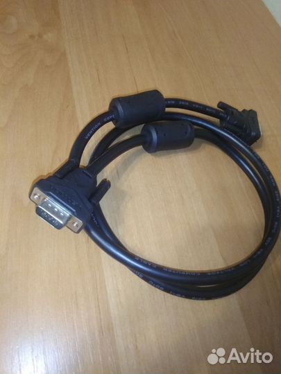 Кабель для монитора VGA (D-Sub)