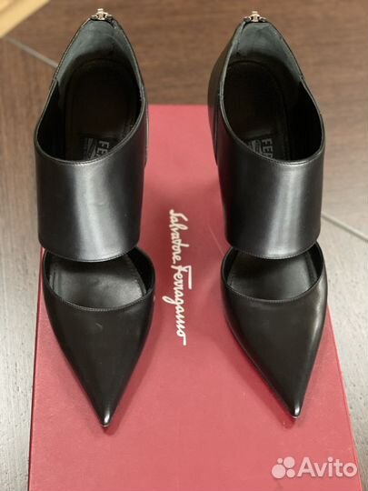 Туфли Salvatore Ferragamo