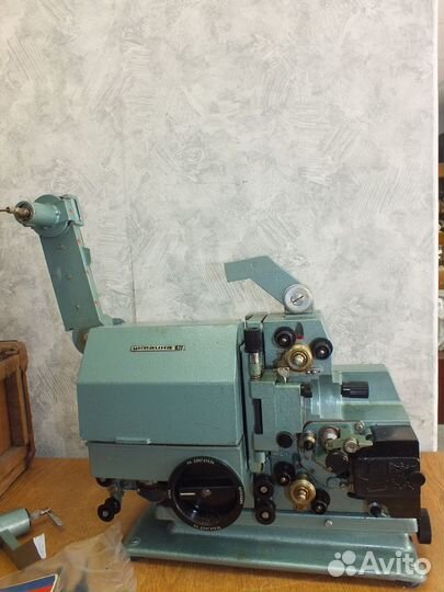 Кинопроектор украина 5 полный комплект с хранения