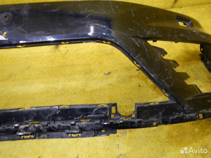 Бампер передний Volkswagen Touareg