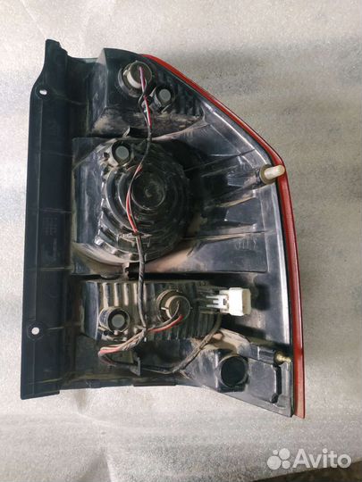 Фонарь задний левый Паджеро