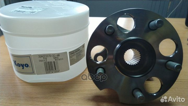 Ступица колеса зад прав/лев 3dacf037D2CAM Koyo