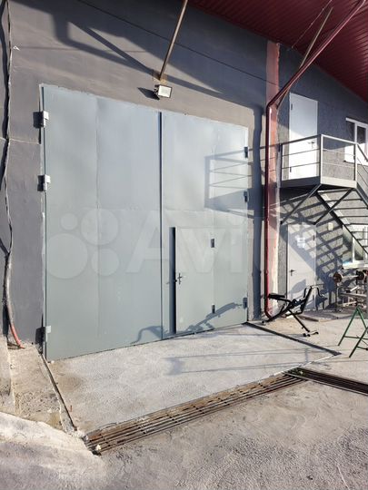 Склад, 700 м²