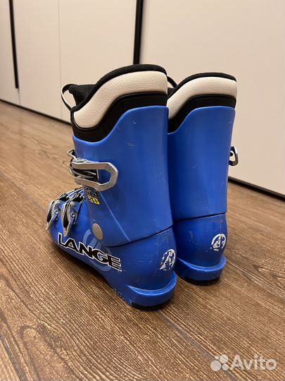 Детские горнолыжные ботинки Lange