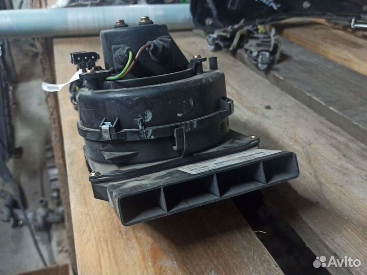 Моторчик печки Range Rover L 322