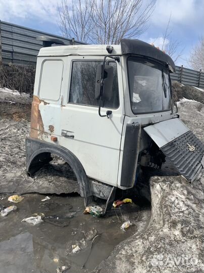 Кабина маз