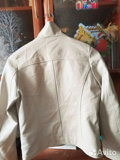 Куртка демисезонная женская 44 46