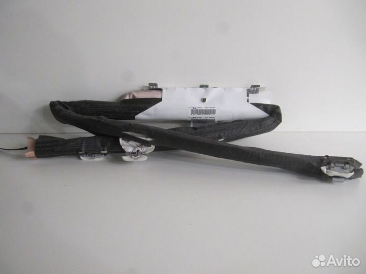 Шторка безопасности левая Peugeot 3008 2010-2016