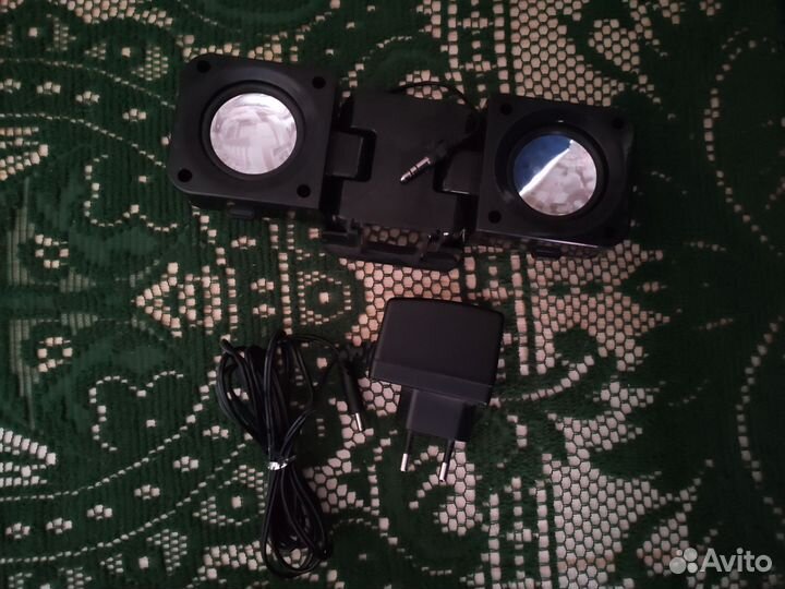 Портативная колонка