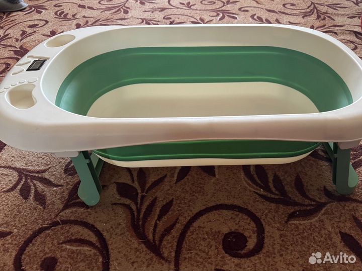 Ванночка для купания новорожденного складная
