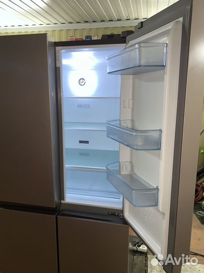 Холодильник Centek NoFrost