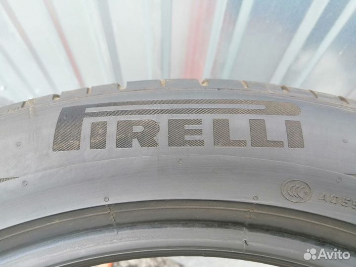 Pirelli P Zero PZ4 235/50 R20