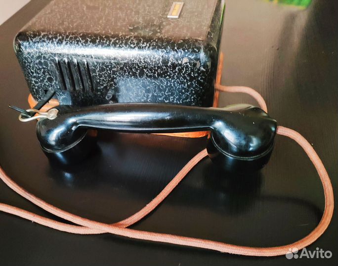 Старый стационарный телефон СССР начало 20 века