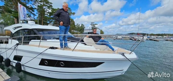 Моторная яхта Grandezza 37 CA 2023г